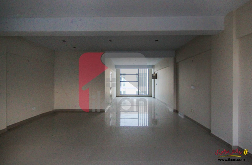 100 ( square yard ) office for sale ( fourth floor ) in Phase 8, DHA, Karachi