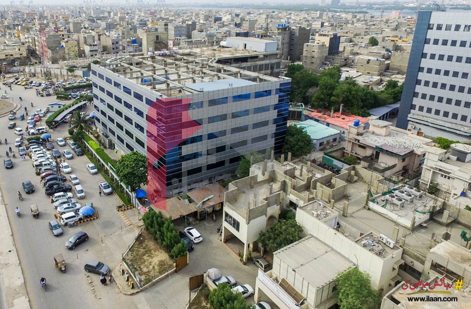 2200 ( sq.ft ) apartment for sale ( fourth floor ) in Block 2, Clifton, Karachi