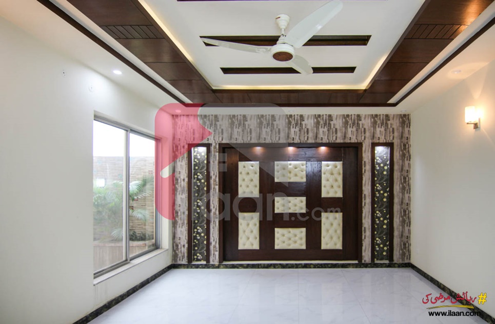 1 kanal house for sale in Block L, Valencia Housing Society, Lahore