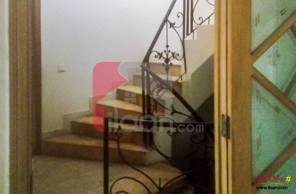 250 ( square yard ) house for sale in Block 7, Clifton, Karachi