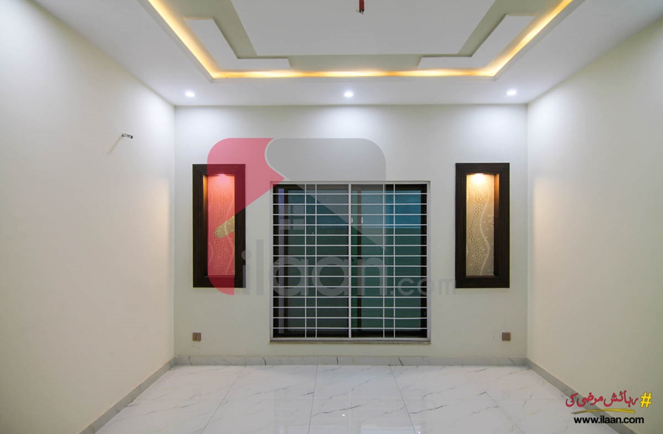 1 kanal house for sale in Iqbal Block, Bahria Town, Lahore