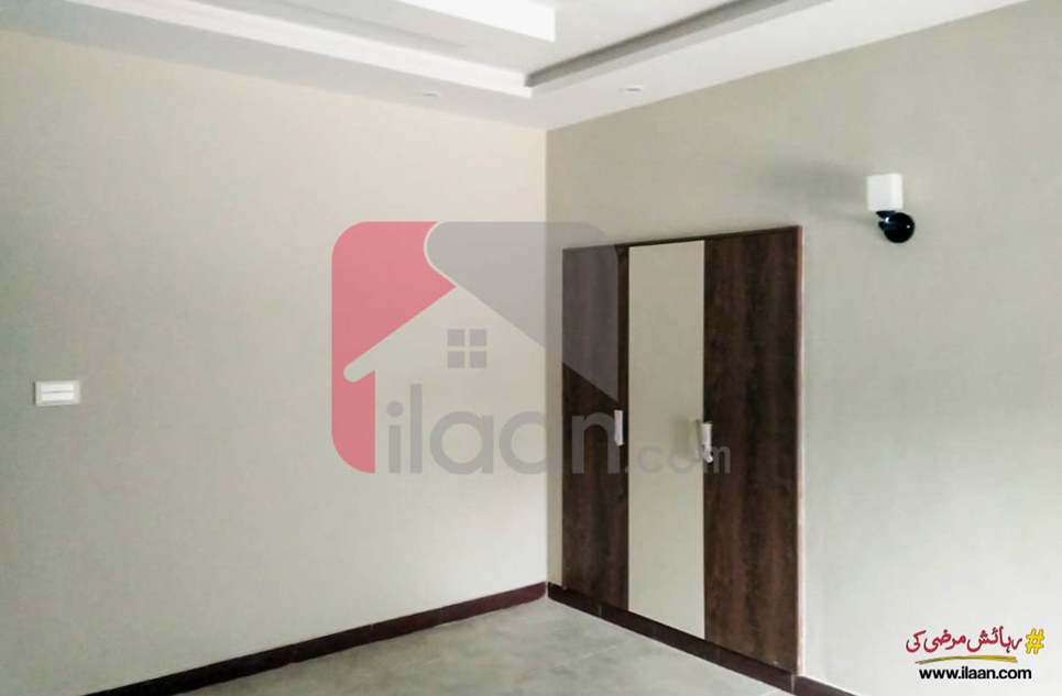 256 ( square yard ) apartment for sale in Sea View Apartments, Phase 5, DHA, Karachi