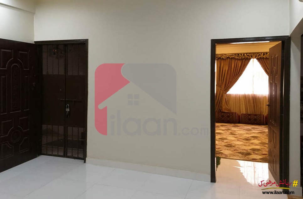 960 ( sq.ft ) apartment for sale ( third floor ) in Phase 2, DHA, Karachi