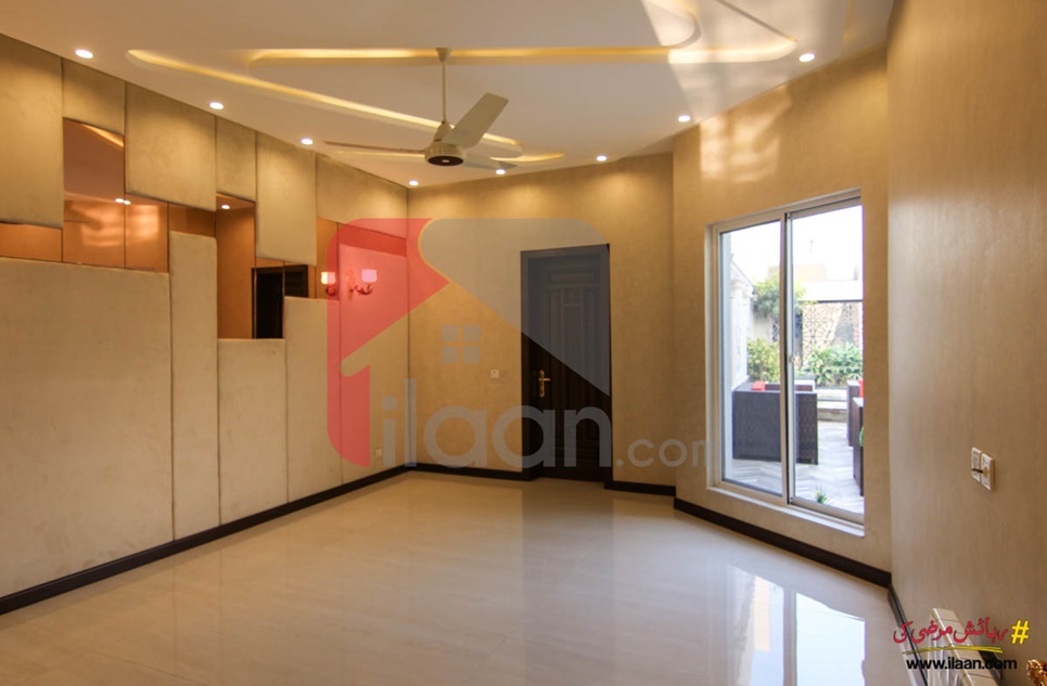 2 kanal house for sale in Block Q, Phase 2, DHA, Lahore
