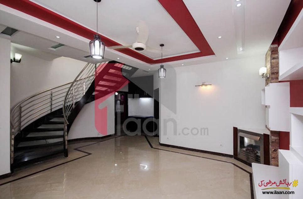 10 marla house for sale in Phase 5, DHA, Lahore