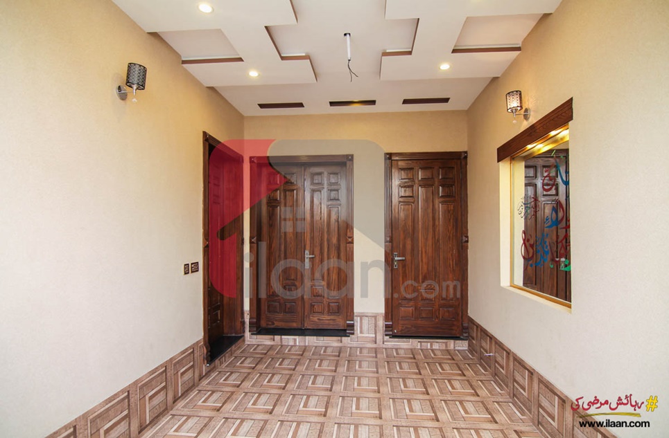 5 marla house for sale in Block Q, Phase 2, Johar Town, Lahore