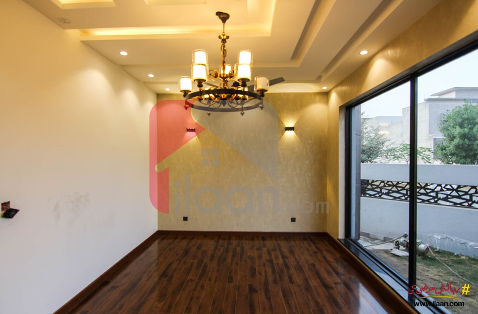 11 marla house for sale in Block D, Phase 6, DHA, Lahore