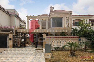 10 marla house for sale in Block K, Phase 5, DHA, Lahore