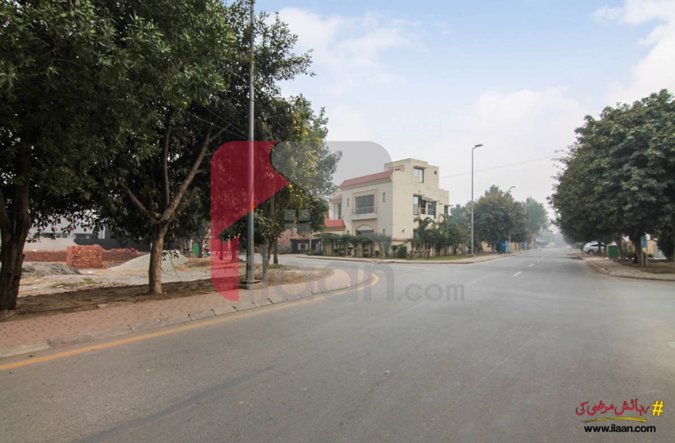 11 marla plot ( Plot no 907 ) for sale in Janiper Block, Bahria Town, Lahore