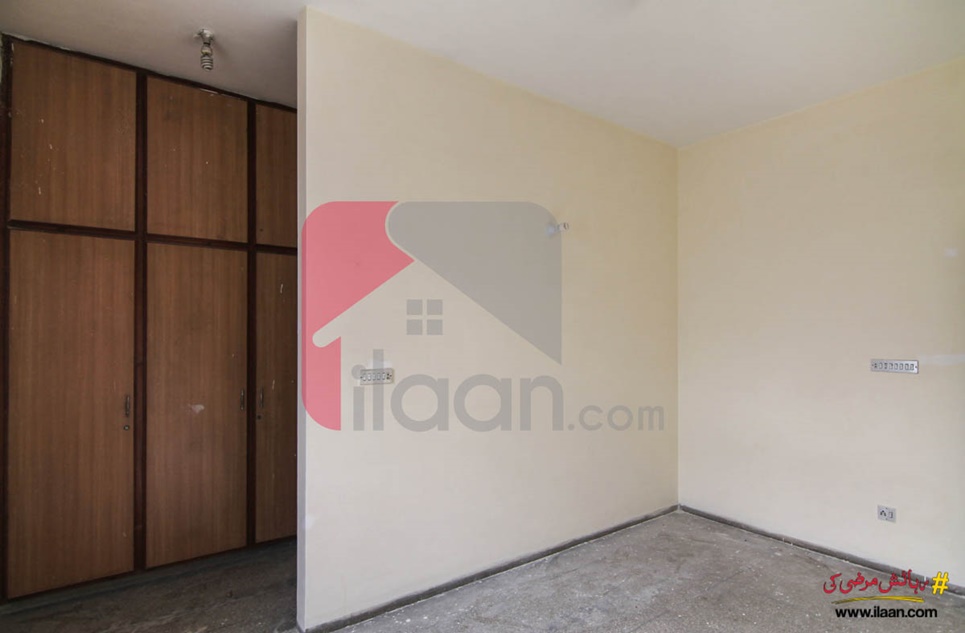 10 marla house for sale in Block C, Faisal Town, Lahore