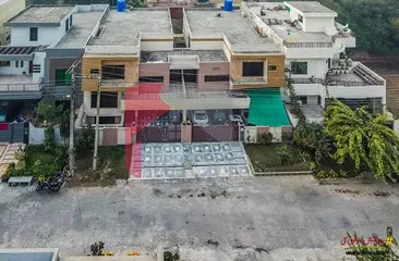 10 marla house for sale in Block P1, Valencia Housing Society, Lahore