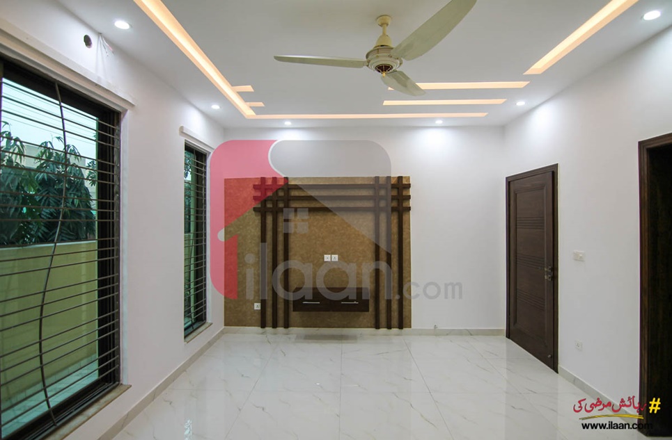 13 marla house for sale in Block D, Phase 1, Sui Gas Society, Lahore