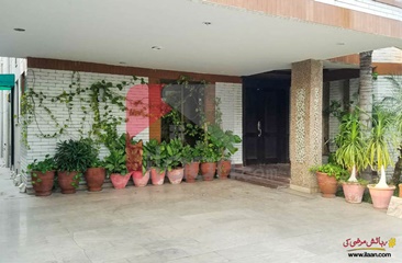 1 kanal house for sale in Block K, Phase 6, DHA, Lahore