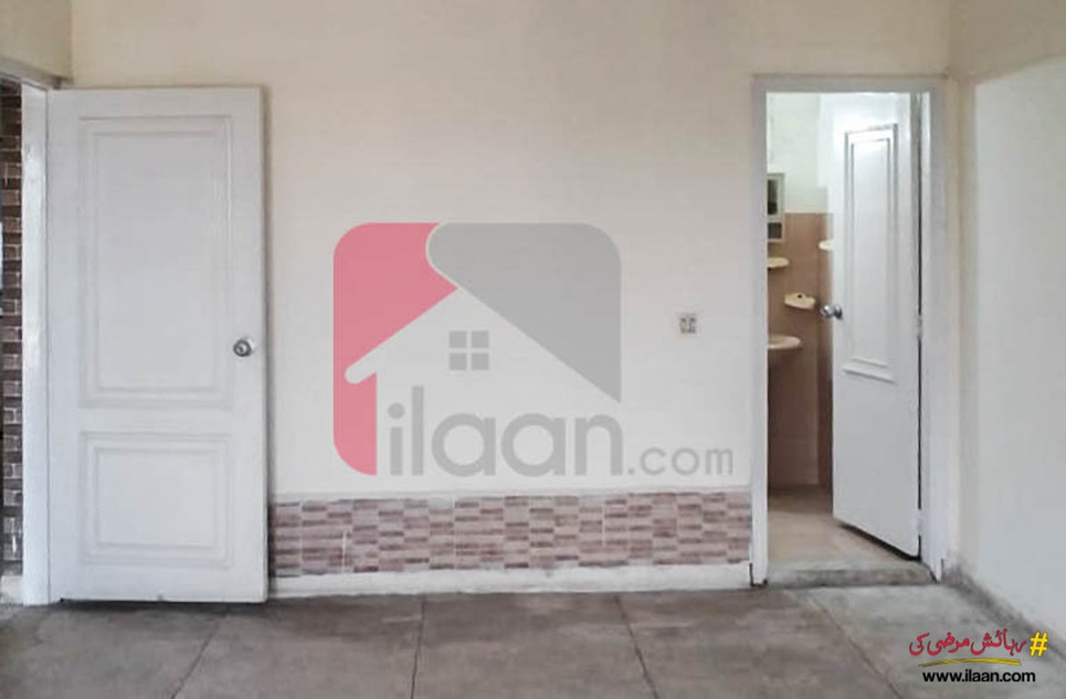 1500 ( sq.ft ) apartment for sale ( first floor ) in Block 2, Clifton, Karachi