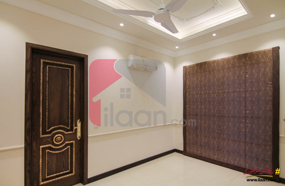 2 kanal house for sale in Block S, Phase 2, DHA, Lahore
