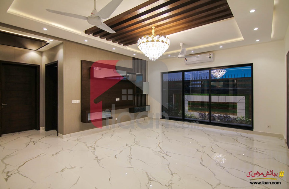 1 kanal house for sale in Block XX, Phase 3, DHA, Lahore