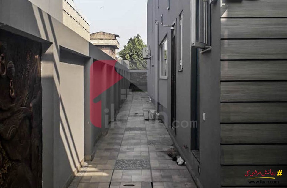 2 kanal house for sale in Block A, Muslim Town, Lahore