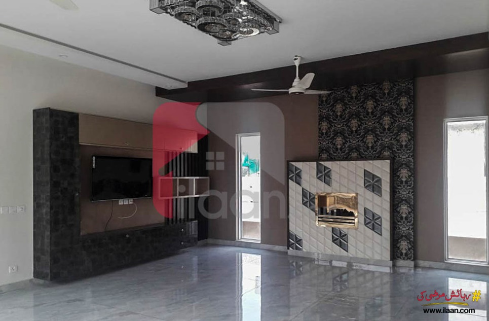 2 kanal house for sale in Block A, Muslim Town, Lahore