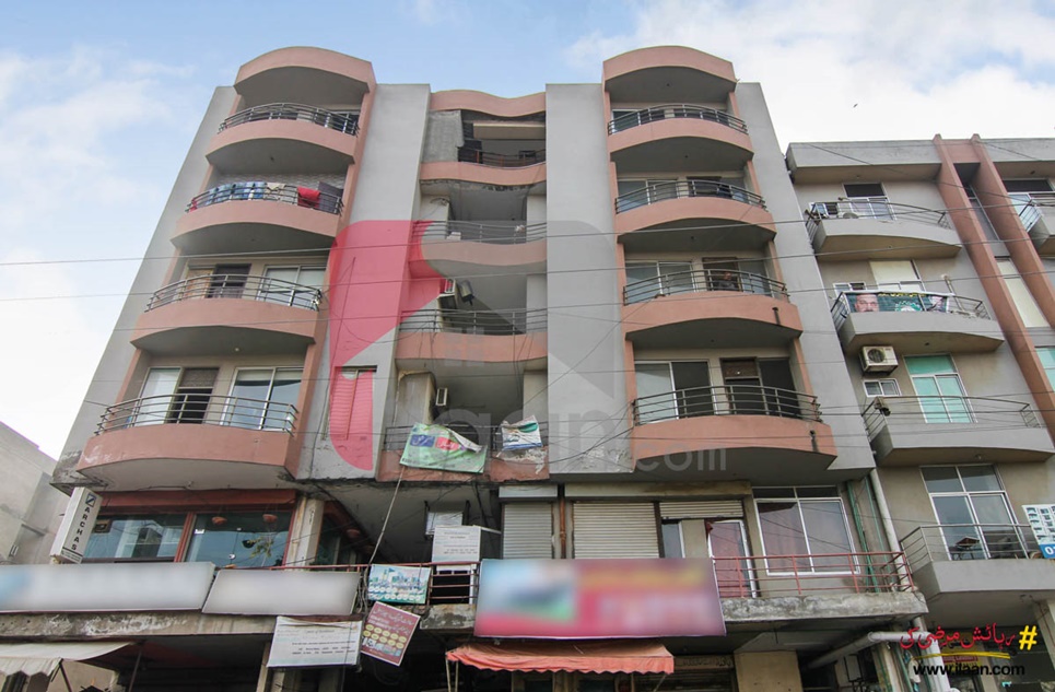 600 ( sq.ft ) apartment for sale ( fifth floor ) in Aman Business Center, Block H3, Phase 2, Johar Town, Lahore