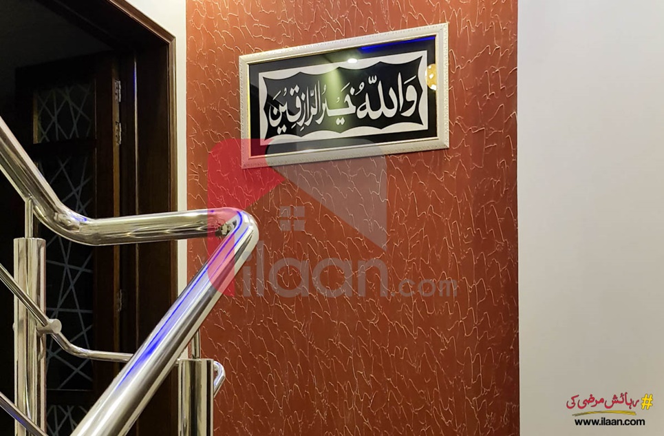 10 marla house for sale in Sector C, Bahria Town, Lahore