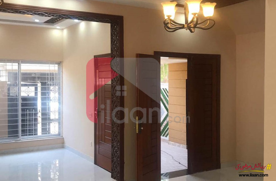 5 marla house for sale in Jinnah Block, Sector E, Bahria Town, Lahore