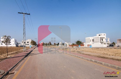10 marla plot ( Plot no 230 ) for sale in Talha Block, Sector E, Bahria Town, Lahore