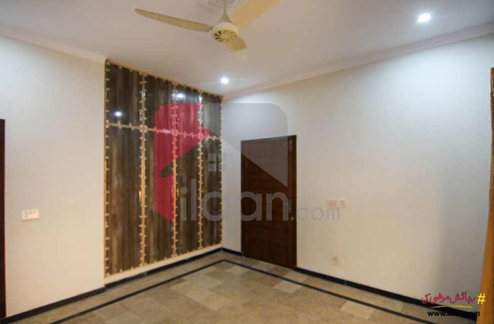 1 kanal house for sale in Block E2, IEP Engineers Town, Lahore