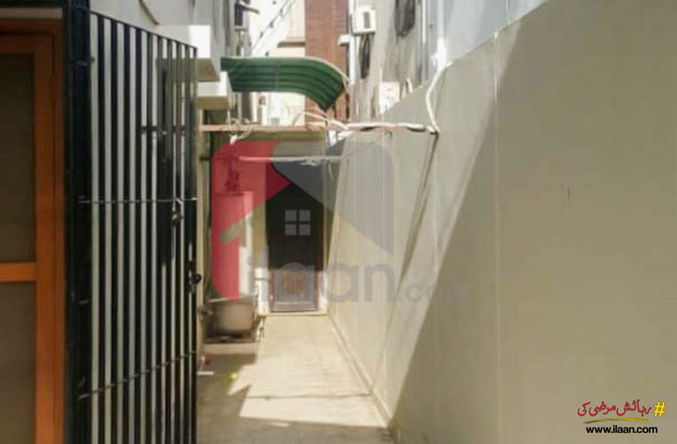 250 ( square yard ) house for sale in Block 1, Clifton, Karachi 