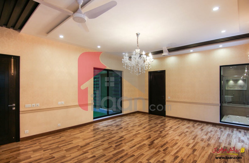 2 kanal house for sale in Block E, Valencia Housing Society, Lahore