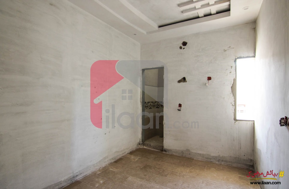 95 ( square yard ) apartment for sale near Prince Bakery, Sheet no 20, Model Colony, Malir Town, Karachi