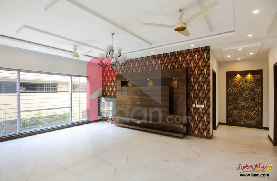 1 kanal house for sale in Block T, Phase 7, DHA, Lahore