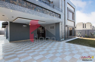 1 kanal house for sale in Block D, Phase 6, DHA, Lahore