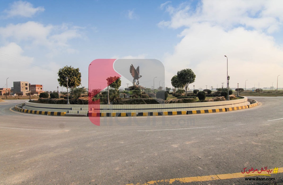 3.5 marla plot for sale in in T Executive Block, Lahore Motorway City, Lahore