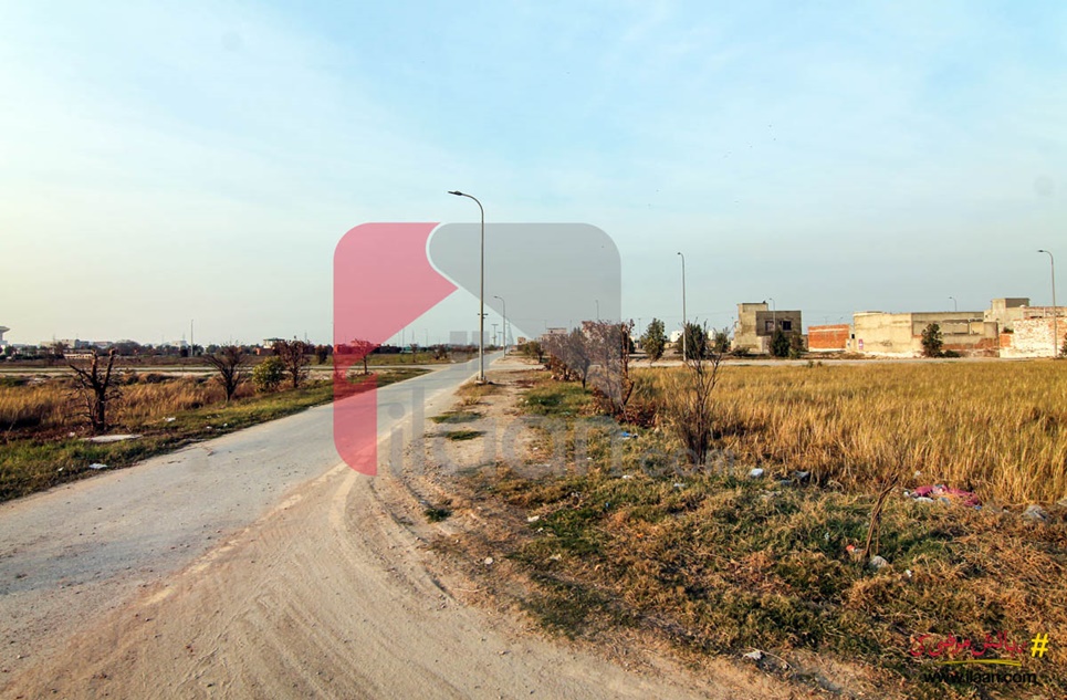 10 marla plot for sale in T Executive Block, Lahore Motorway City, Lahore