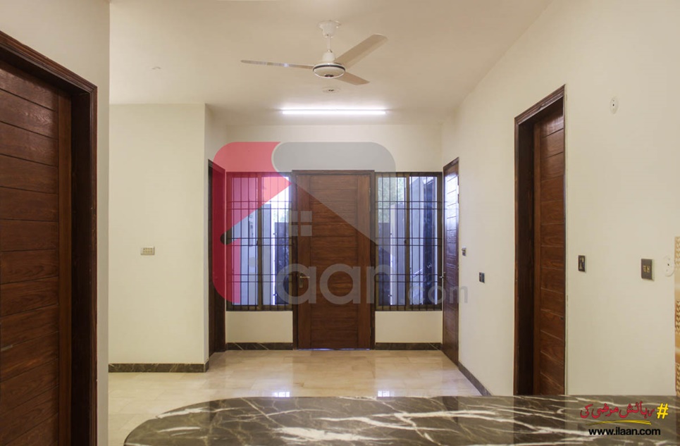 164 ( square yard ) house for sale near Al Habib Restaurant, Super Highway, Karachi