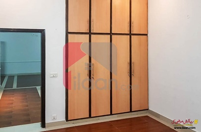 10 marla house for sale in Block N, Samanabad, Lahore