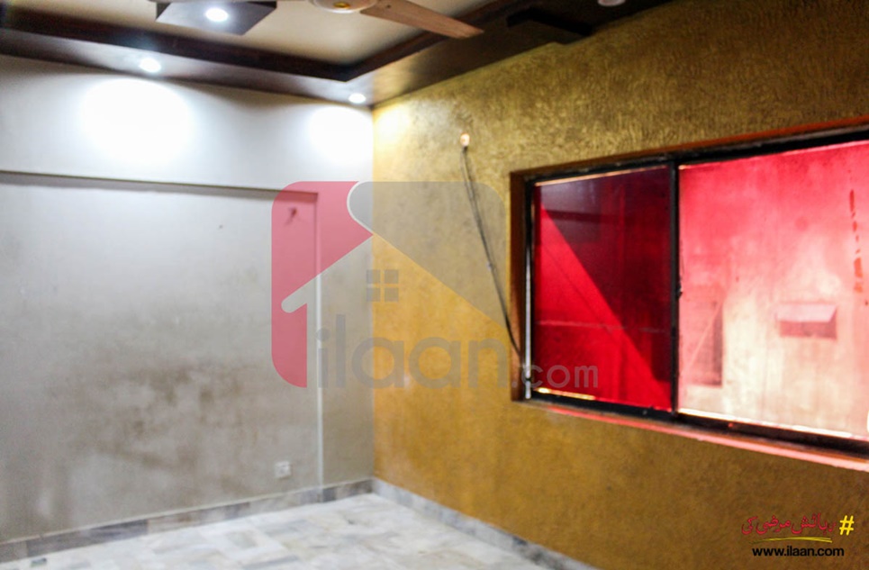 900 ( sq.ft ) apartment for sale in Zamzama Commercial Area, Phase 5, DHA, Karachi