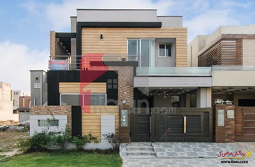 7 marla house for sale in Block D, Phase 6, DHA, Lahore