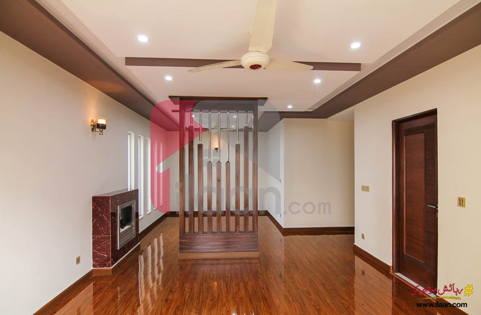 1 kanal house for sale in Block B, Sui Gas Society, Lahore
