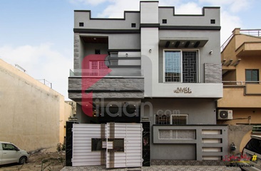 5 marla house for sale in Block Q, Phase 2, Johar Town, Lahore