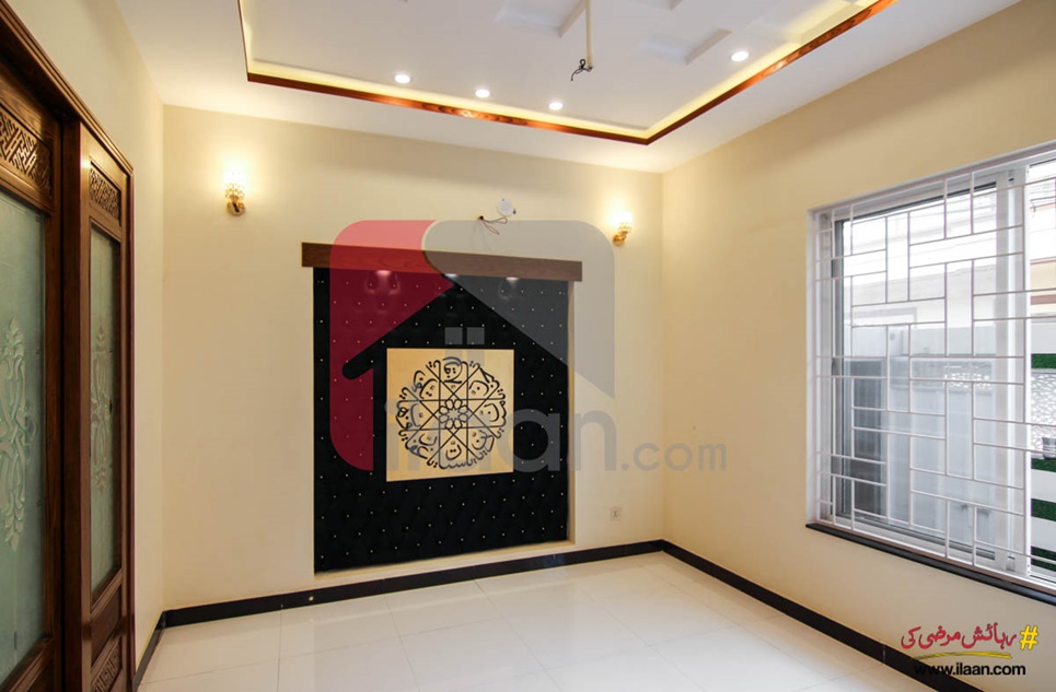 5 marla house for sale in Block Q, Phase 2, Johar Town, Lahore
