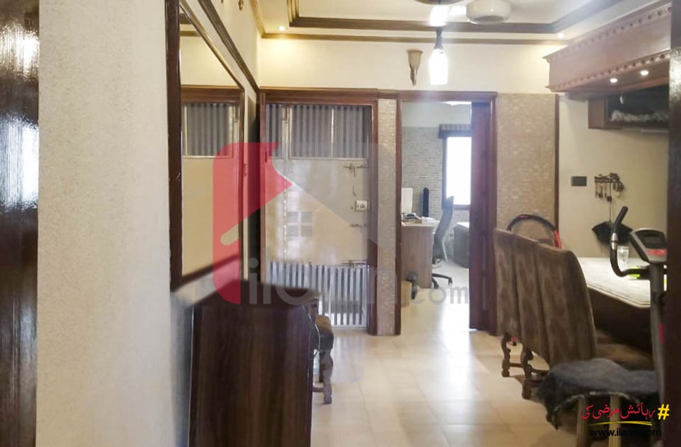 900 ( sq.ft ) apartment for sale ( third floor ) in Phase 2 Extension, DHA, Karachi