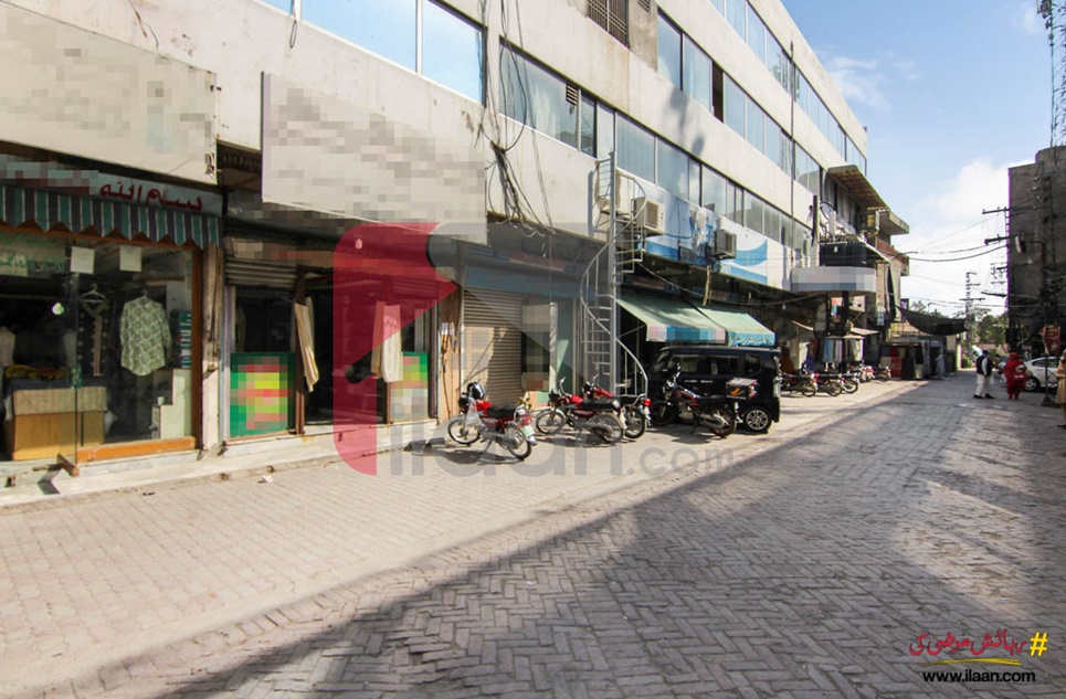 8 marla plaza for sale on Main Peco Road, Model Town, Lahore