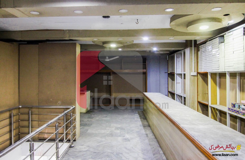 8 marla plaza for sale on Main Peco Road, Model Town, Lahore