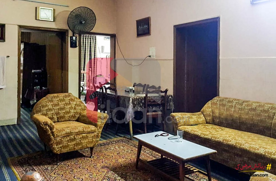 10 marla house for sale in Model Town Extension, Lahore