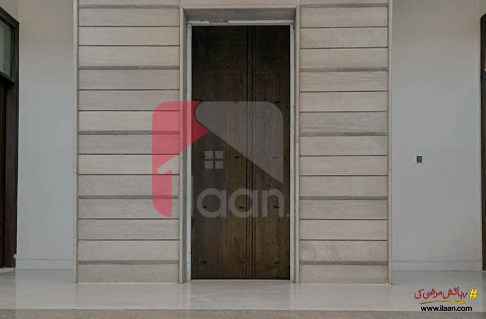 2340 ( sq.ft ) apartment for sale ( second floor ) in Khayaban-e-Jami, Phase 2 Extension, DHA, Karachi