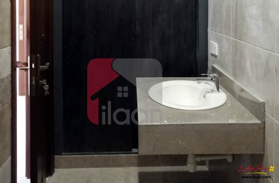 120 ( square yard ) house for sale in Phase 8, DHA, Karachi
