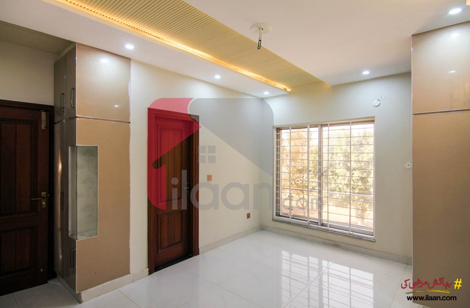 10 marla house for sale in Block DD, Sector D, Bahria Town, Lahore