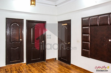 950 ( sq.ft ) house for sale ( second floor ) in Shahbaz Commercial Area, Phase 6, DHA, Karachi