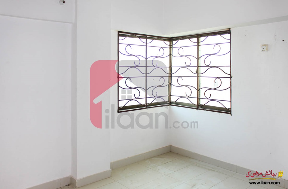 2000 ( sq.ft ) apartment for sale ( second floor ) in North Nazimabad Town, Karachi